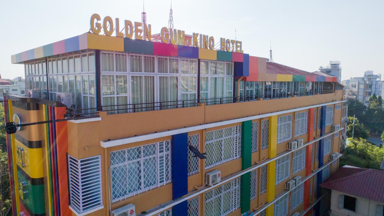 Golden Gum-Kino Hotel Mandalay Buitenkant foto