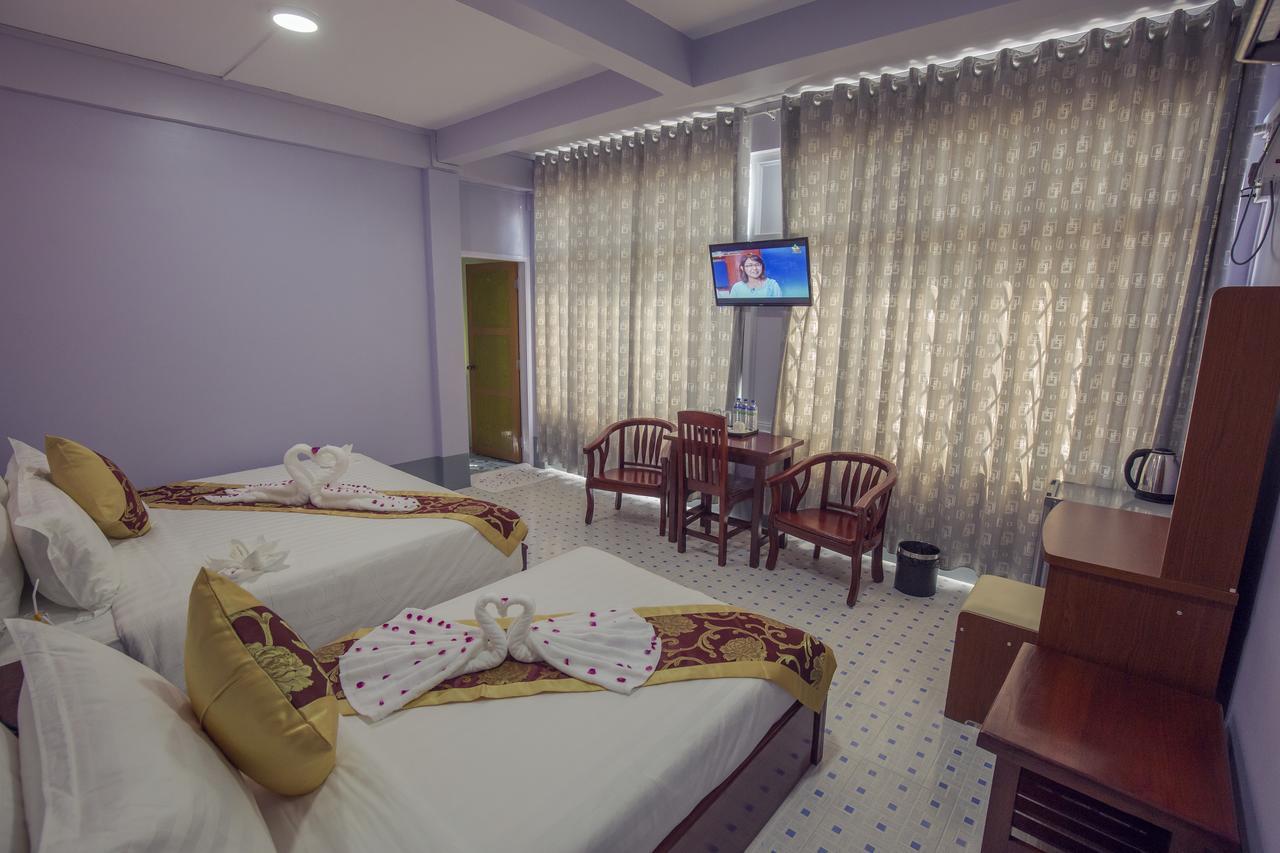 Golden Gum-Kino Hotel Mandalay Buitenkant foto